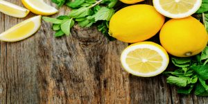 Read more about the article 2 Ways to Use Lemon on Your Kitchen
