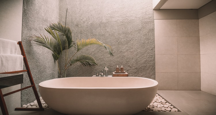 You are currently viewing Q&A: Cleaning Bathtubs